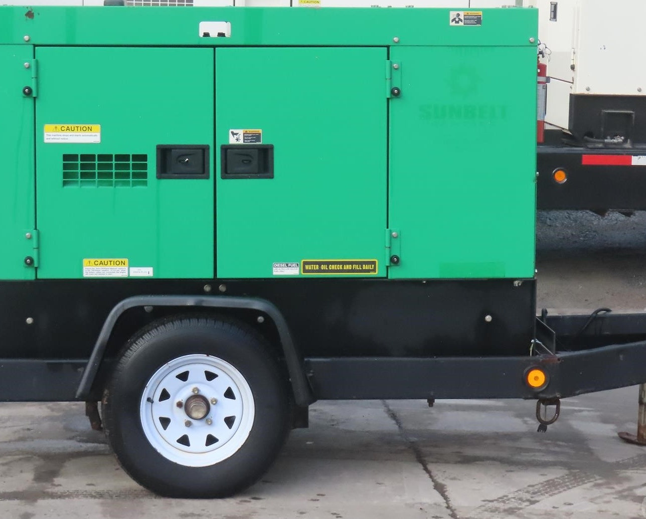 20 KW MultiQuip #DCA-25SSIU4F, mobile diesel generator set, 25 KVA, 240/480 Volts, 3 phase, Isuzu 4LE2T