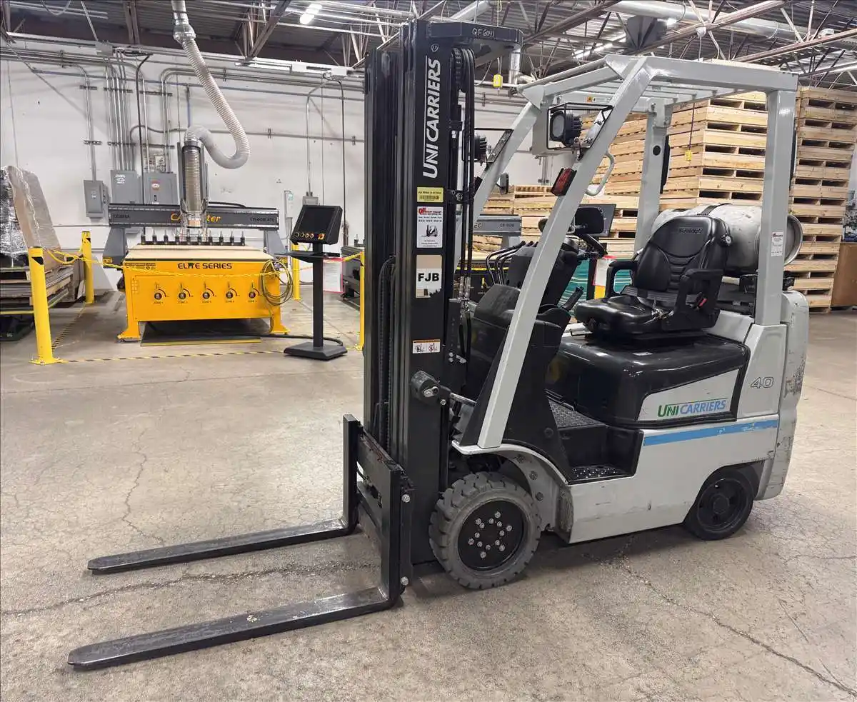 3650 lb. UniCarriers #MCP1F1A20LV, LP forklift, 187" lift height, side shift, 3-stage mast, 42' forks, new