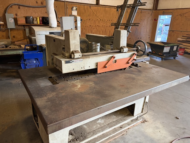 Diehl #SL-52, straight line rip saw, 14" std & 18" max blade, 2" arbor, 4-1/4" max thickness, 2 HP variable