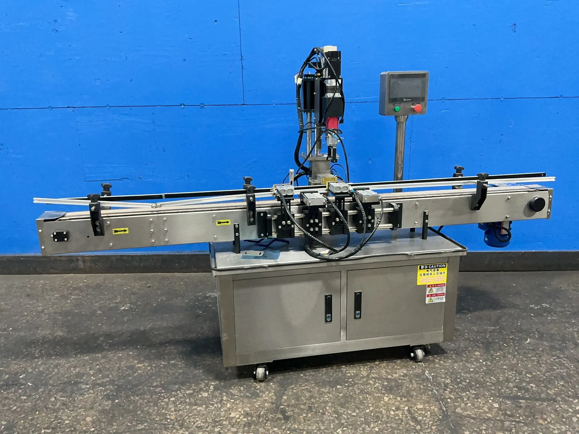 Delta, Bottle Line, 4.5" x 98" capacity, 1330/1600 RPM, .37 KW, 220/380 V.