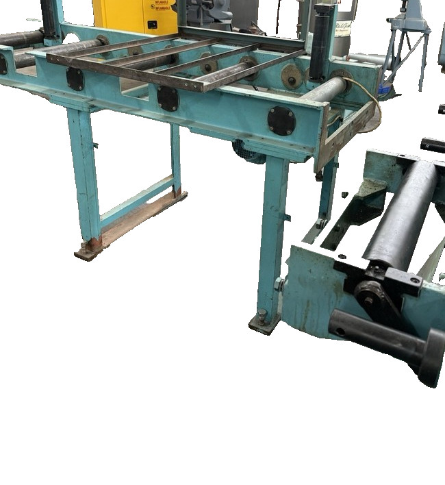 Champion #VB-560-22, Vertical Band Saw, tilting head, 1.25" x 0.42" x 190" blade