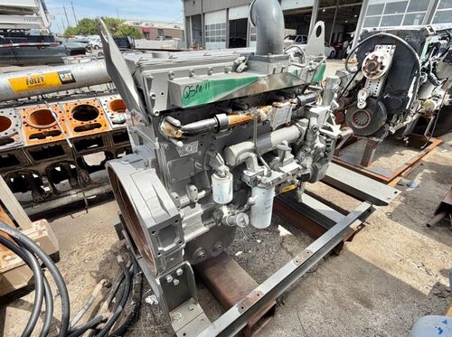 350 HP Cummins #QSM11, industrial diesel engine, 9052 hours, on stand
