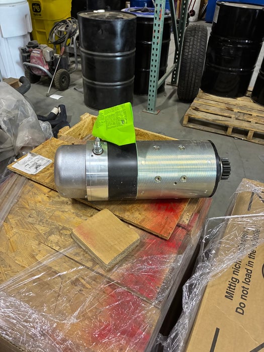 Bosch, starter motor, 15 KW, 24 Volts, new