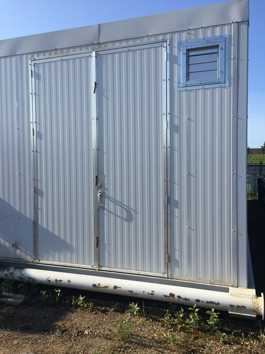 43' x 12' x 10' 6" insulated building, new