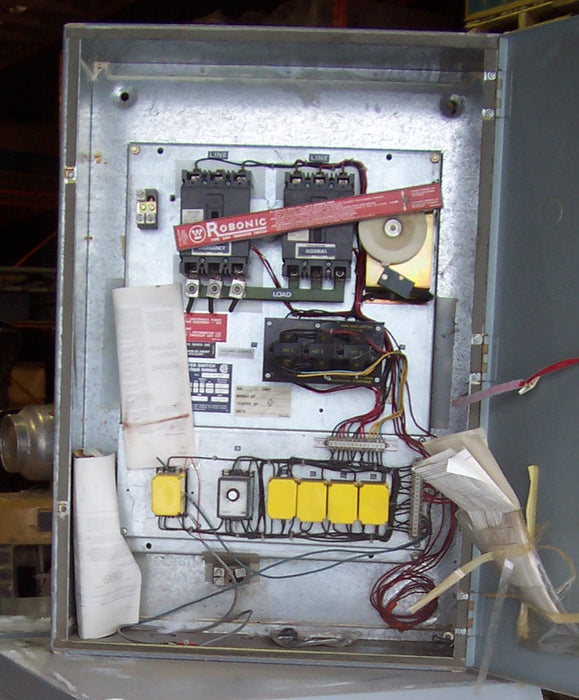 70 Amp. Robinic, transfer switch, 600 Volts
