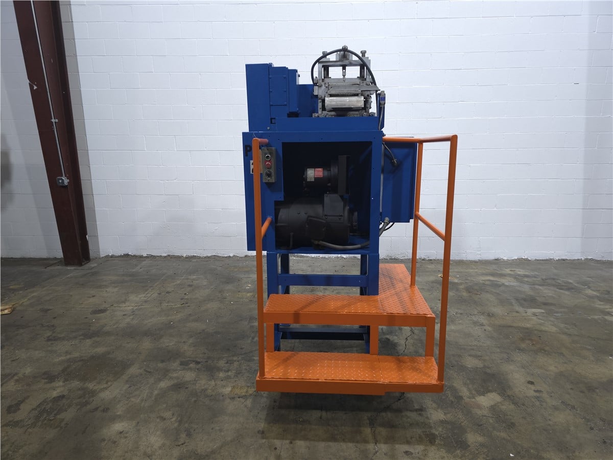 8" Cumberland #8, pelletizer, 16 knife bolt-on rotor, 20 HP DC, Control Techniques Mentor II DC drive