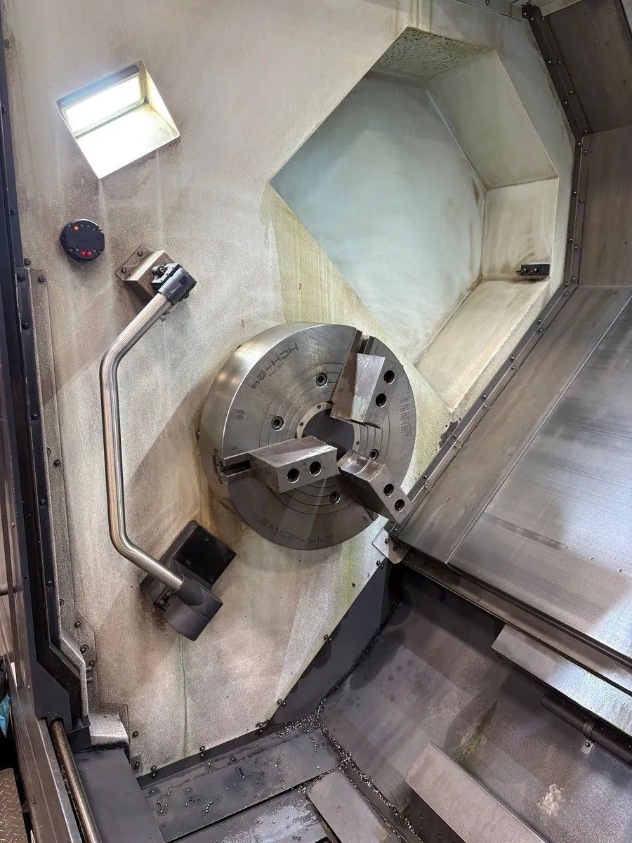 Hyundai Wia #KL7000LY/3000, CNC lathe, 47.2" swing, 24" chuck, 6.5" bar, 128" turning length, Y-axis, 60 HP