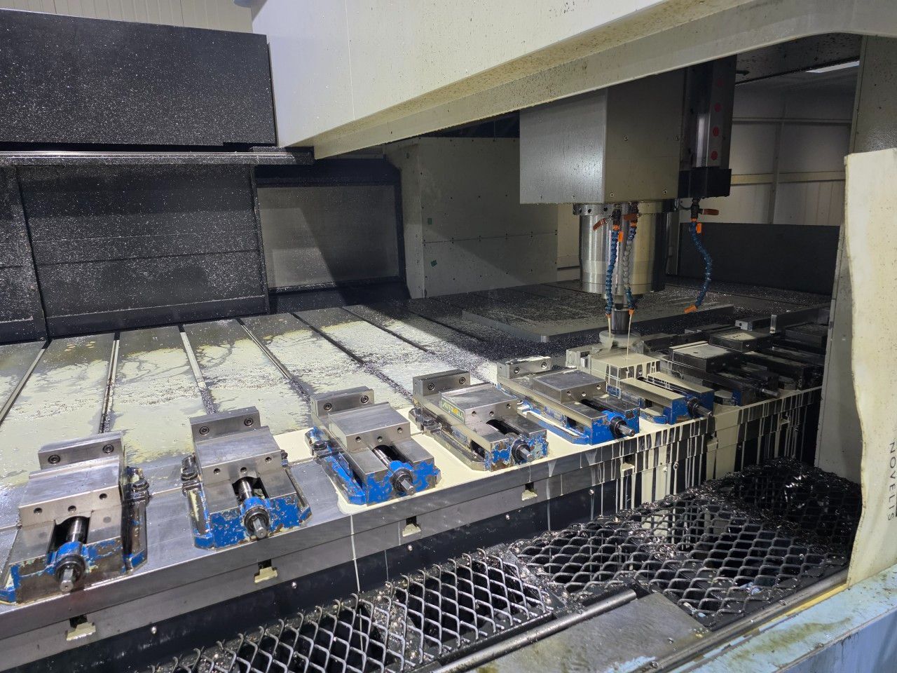 Daewoo Doosan #BM2740M, CNC bridge type vertical machining center, 40 automatic tool changer, 157.5" X