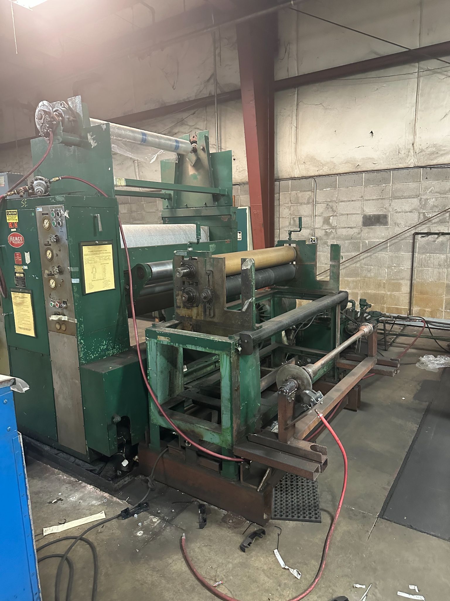 Memco #50:75, embossing line