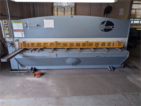 1/4" x 10' Atlantic #HDE, hydraulic shear, 39" power Back Gauge, 18 hold-downs, 25 SPM, 15 HP, 220/440 V., 3