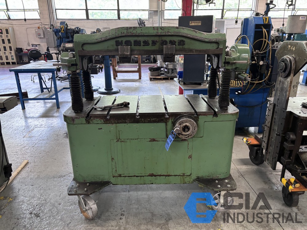 3000 lb. Hansford Davis #1020, die flipper, 24" x 44-1/2" lower platen, 8" shut height, 28" open height, 20
