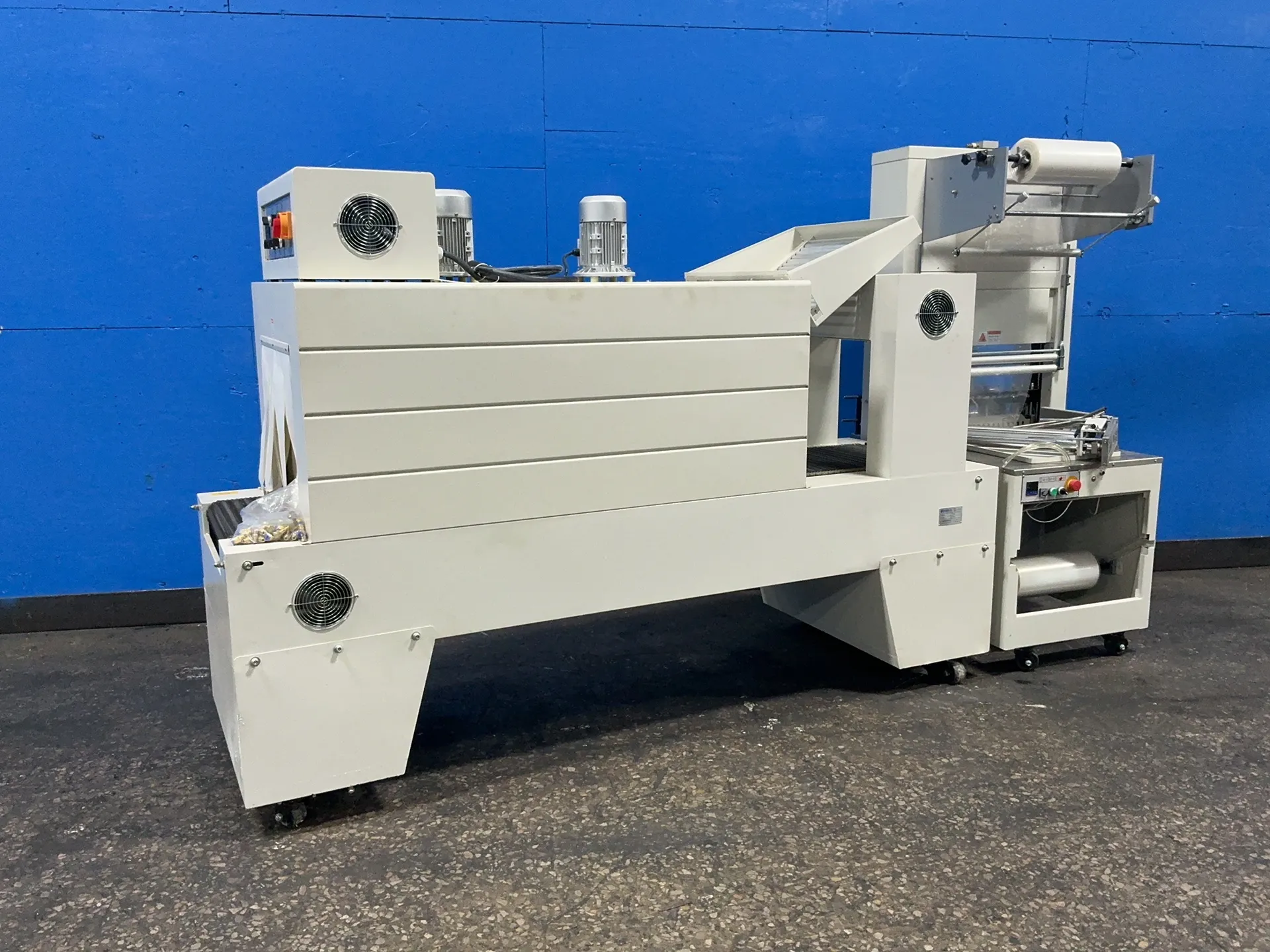 Dingye #BZJ5038B, heat tunnel, 21.3 KW, 1680 RPM, 220 V., 50 Hz.