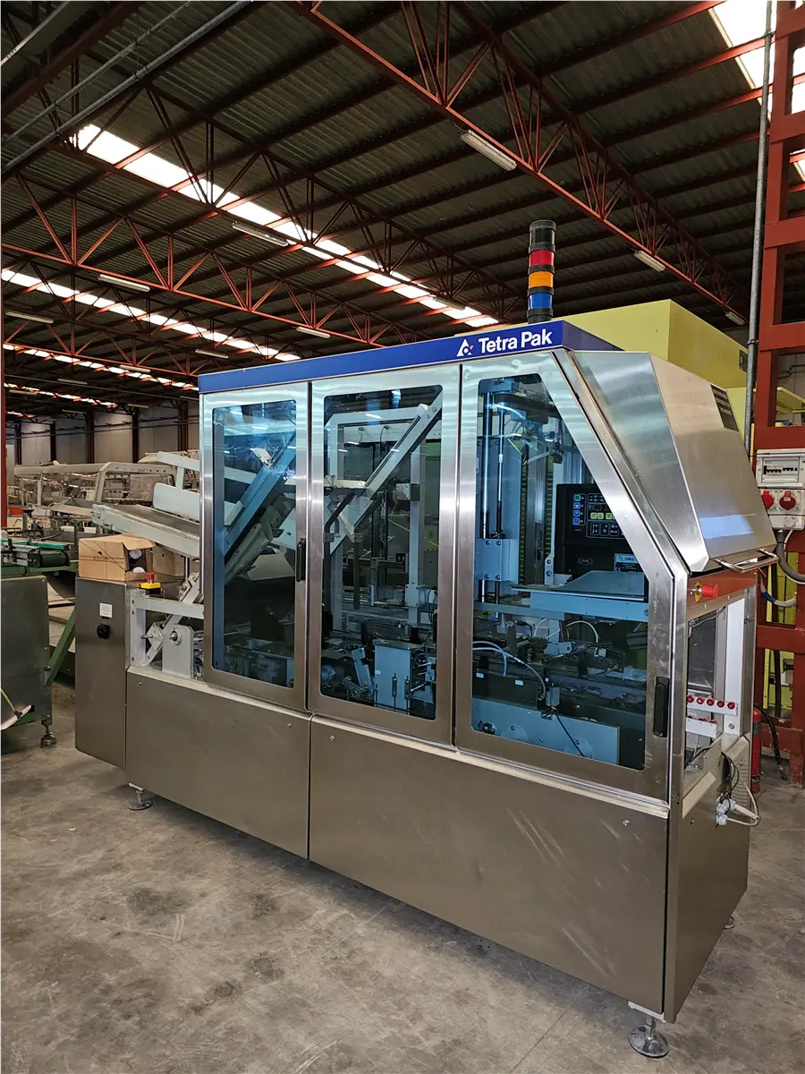Tetra Pak #TCP-70, wrap-around case packer for bricks, 120 units/minute, Melton glue unit