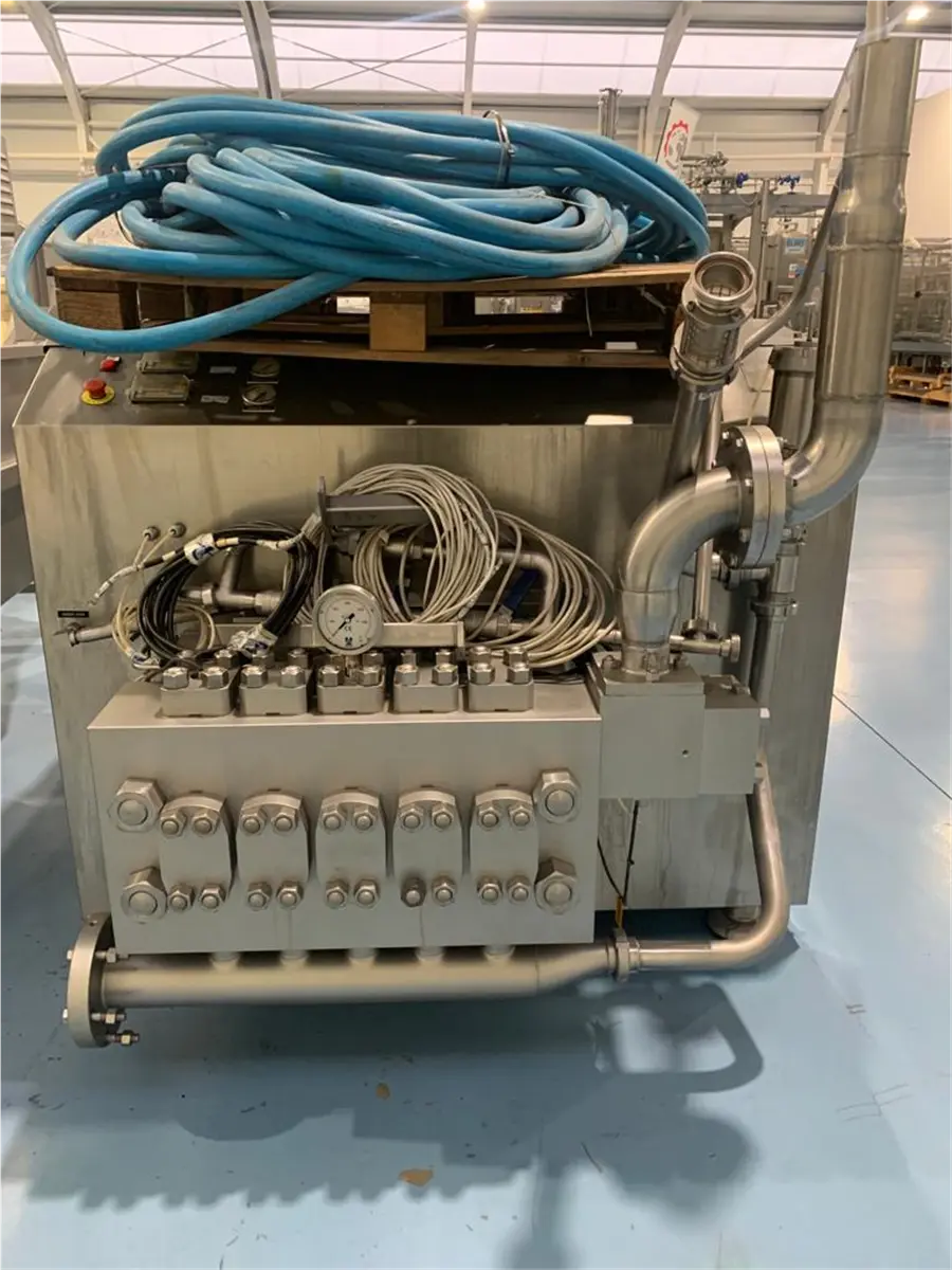 Bertoli #H5-150, homogenizer, Stainless Steel, 18000 L/h, 150 bar, 218 HP, 380 V.