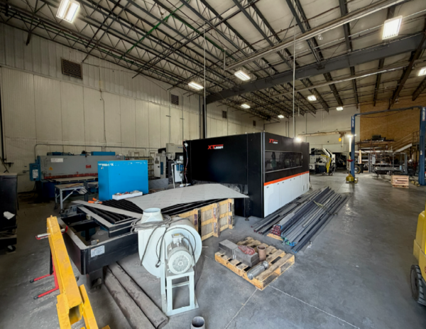 XT Laser #1530G, fiber laser, 6 KW, automatic changing table, auto-focus cutting head, w/ 60 KVA transformer