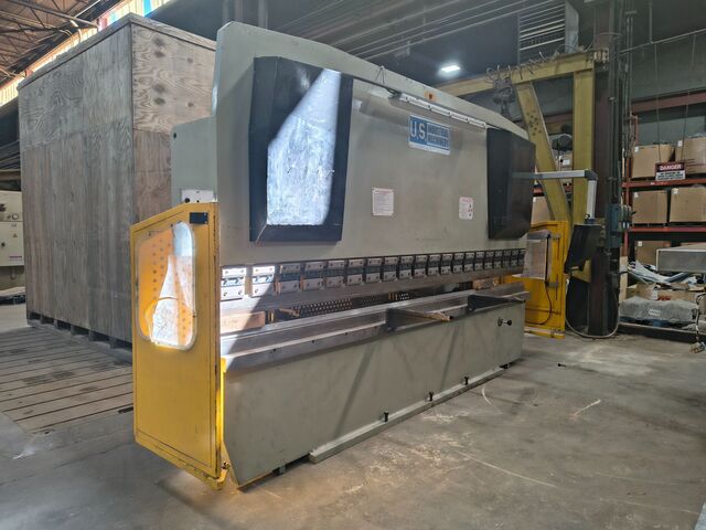 155 Ton, U.S. Industrial #US15513M, hydraulic press brake, 13' overall, 124" between housing, 12.5" throat