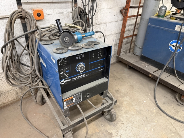 Miller #DIALARC-250, AC/DC TIG Welder