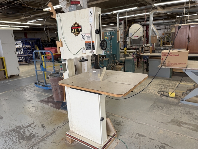 18" Jet #JWBS-18, Vertical Band Saw, 18" throat, 8.5" thickness capacity, 19" x 19" table, 1.5 HP, 115 V., 1