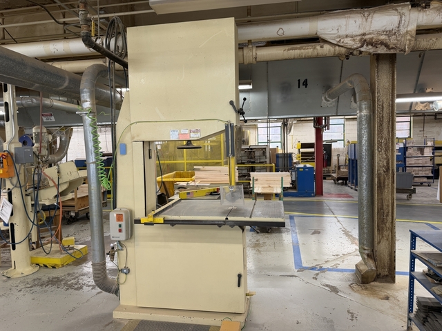36" SCMI #900SC, Vertical Band Saw, 33" throat, 22" height capacity, 31" x 46" table, 5 HP, 230/460 V., 3 Ph.