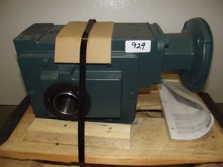 1750 RPM, RHB Dodge Quantis Tigear right angle helical bevel speed reducers, new, unused