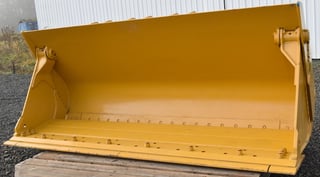 126" PSM mfg., 4 in 1 bucket 3-1/2 yards, fits 950 Caterpillar wheel loader, never used