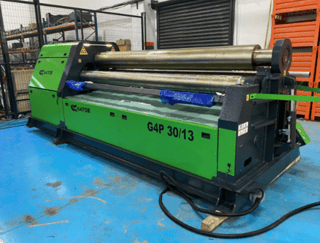 122" x 1/2" Gator #G4P-30/13, 4-roll hydraulic plate roll, planetary guide