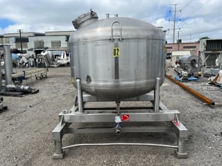 630 gallon Cherry Burrell, Receiver Tank, Stainless Steel, 72" diameter x 30" straight side, 18" Top Manway