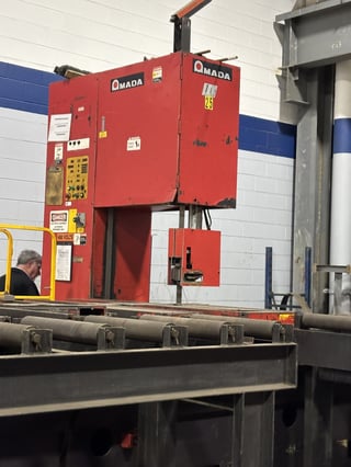 Amada #VM3800, vertical plate saw, capacity 150" L., 24" Ht., 31.5"Depth, 2"