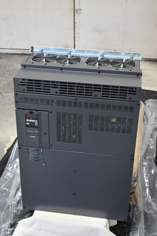350 HP Mitsubishi, FR-A840-05470-E1-U6 inverters, ethernet, never used / un-used VFD's (4 available)