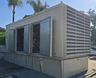 1000 KW Caterpillar #C32, diesel generator set, 277/480 Volts, 1474 HP @ 1800 RPM, EPA Tier 2, 42 hours, 4000