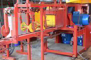 Wood-Landia #200X, Single-Pass Log Ripper/Scragg Mill, 105 KVA, 200 amps, 380/460 Volts, 50/60 Hz, 3PH