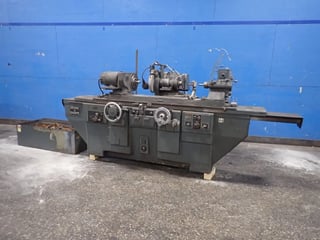 Brown & Sharpe #3, Cylindrical Grinder, w/Tailstock, 3 HP, 1745 RPM, 440 V