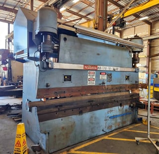 175 Ton, Niagara #HD175-10-12-ADC, 12' overall, Hydraulic Press Brake with Dies