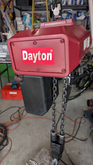2 Ton, Dayton #452R50, chain hoist, 15' lift, 3-phase, 230/460 V., new