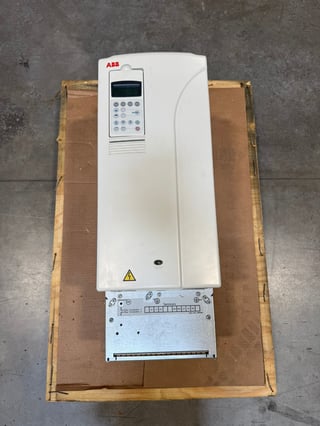 20 HP ABB, ACS800-U31-0020-5, Ultra Low Harmonic VFD AC Drive, 480 Volts, 29 A, 3-phase