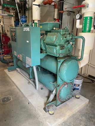 York #YCWZ88LMO-46PB, Water Cooled Chiller