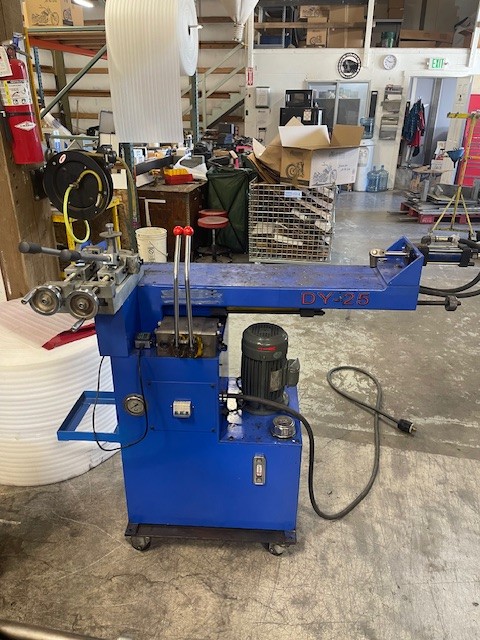 1" Model DY-25, Hydraulic tube bender w/ mandrel