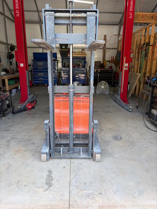 1100 lb. Presto #PPS-1100-62-CB, walk behind forklift, 3900 hours