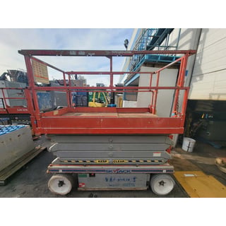 700 lb. Skyjack #SJ3-4632, scissor lift, 38' max lift, 42