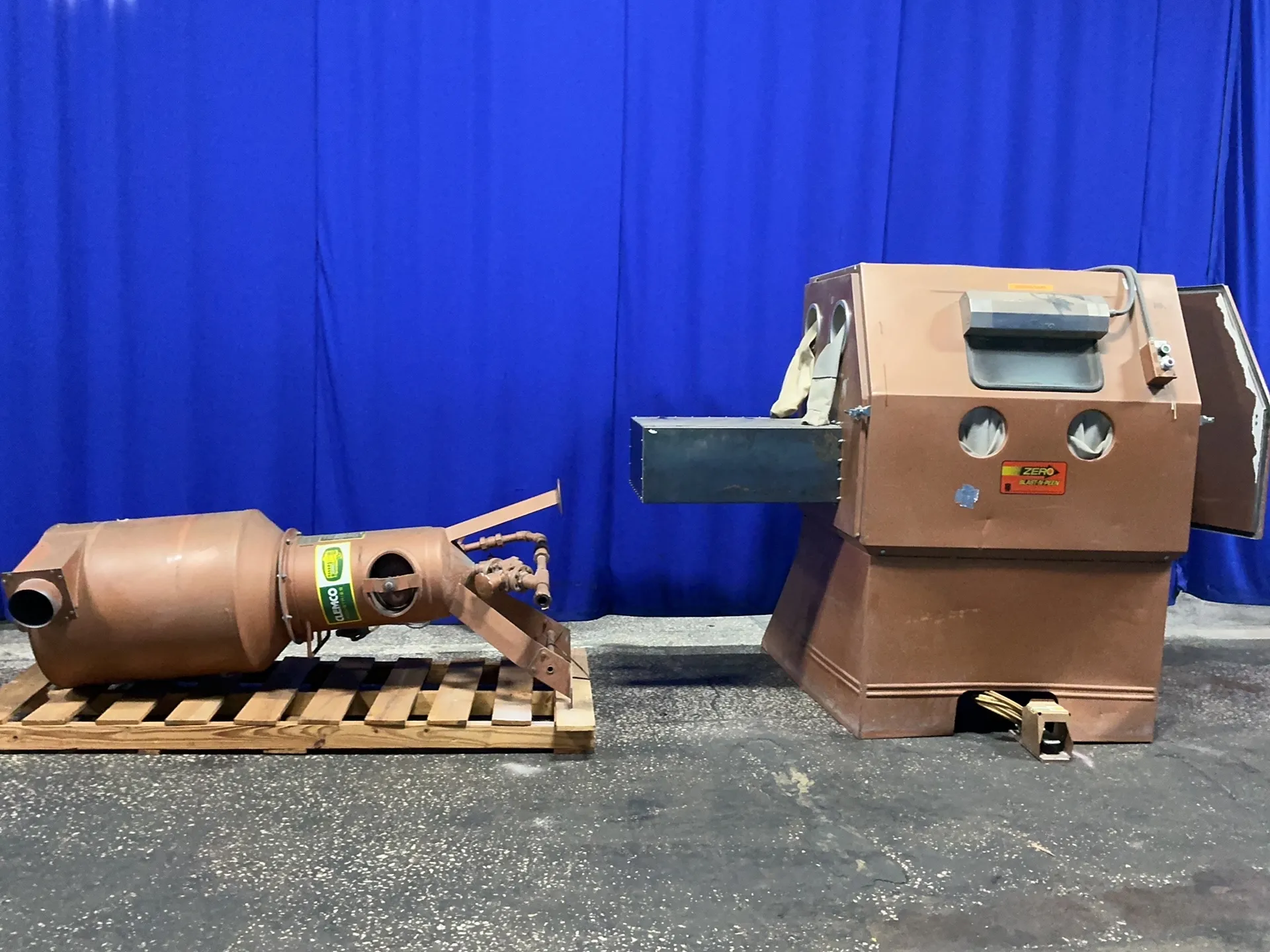 40" x 50" x 64" Zero #220-CABINET, blast cabinet, foot pedal, blower, instructions, 5.3 A, 3 phase, 230 V.