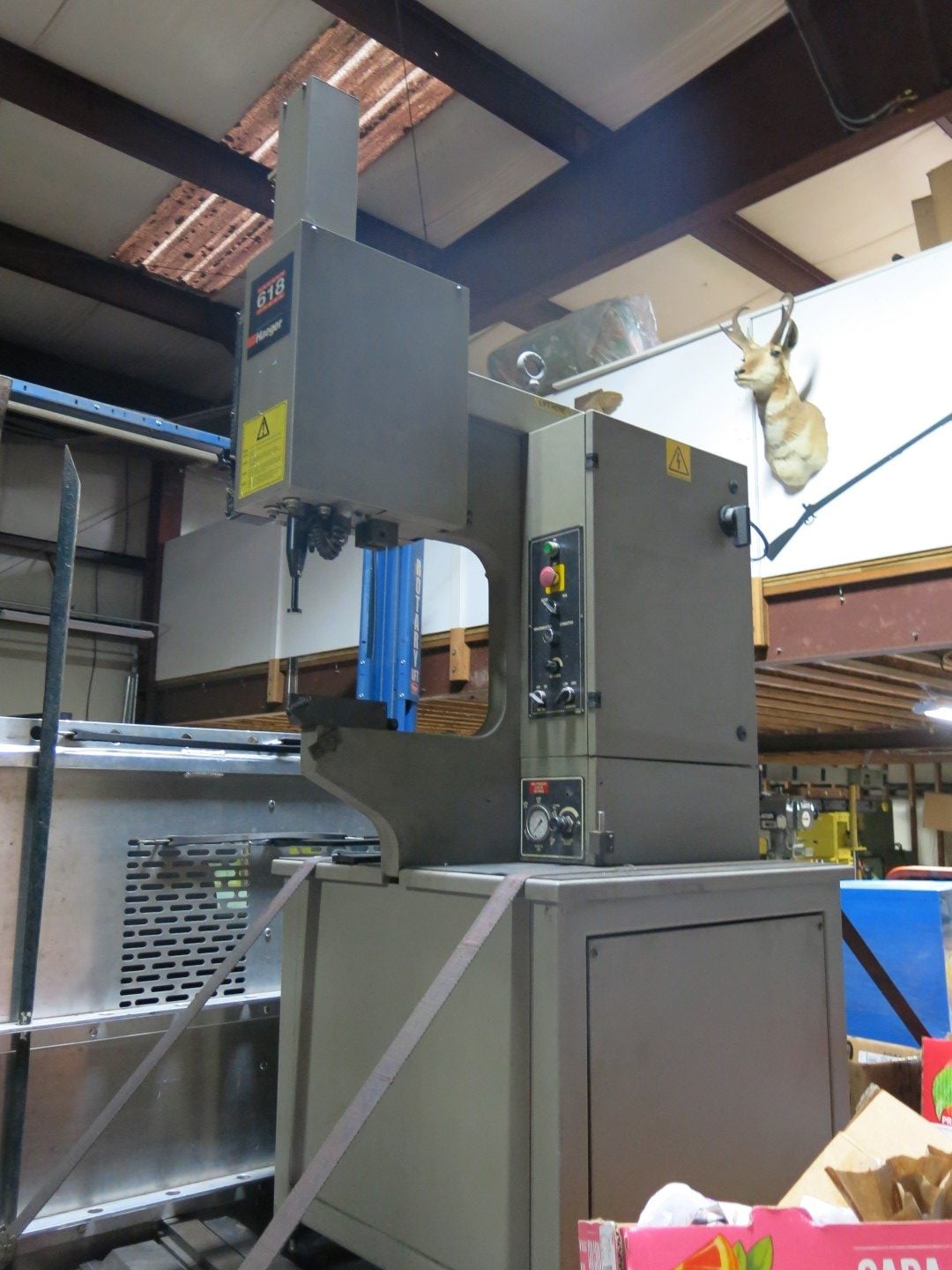 6 Ton, Haeger #618-1L, hydraulic hardware insertion press, 208/240 V ...