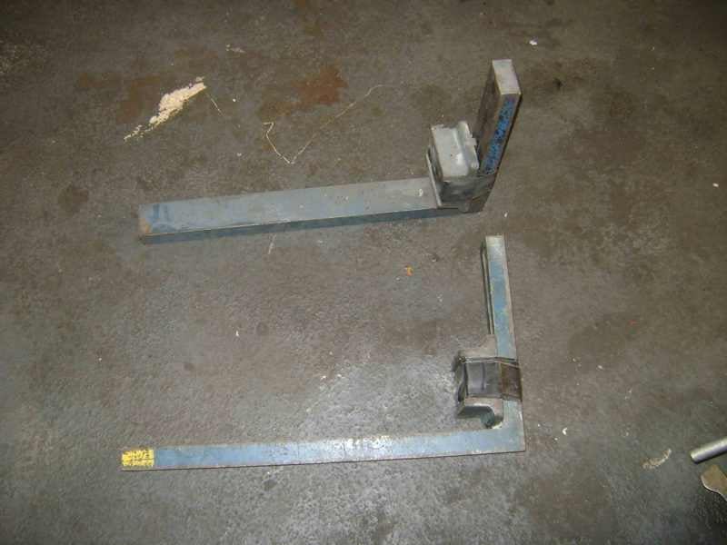 BoltOn press brake front support arms, Cincinnati for Sale Surplus
