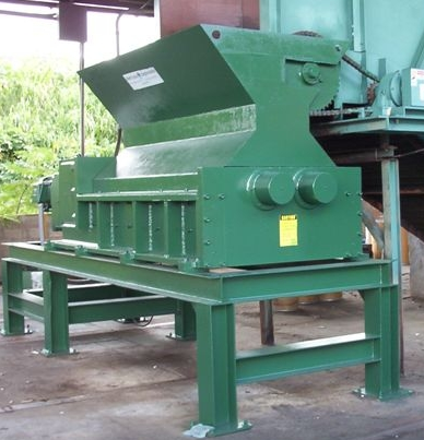 Shred Pax #AZ160, shear shredder, 44" x 96" chamber, (2) 75 HP motors, reconditioned, used