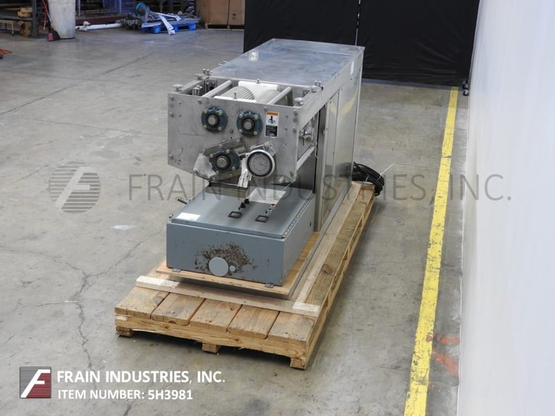 Model TRE18L, 3 roll, automatic, counter rotating roll, dough sheeter