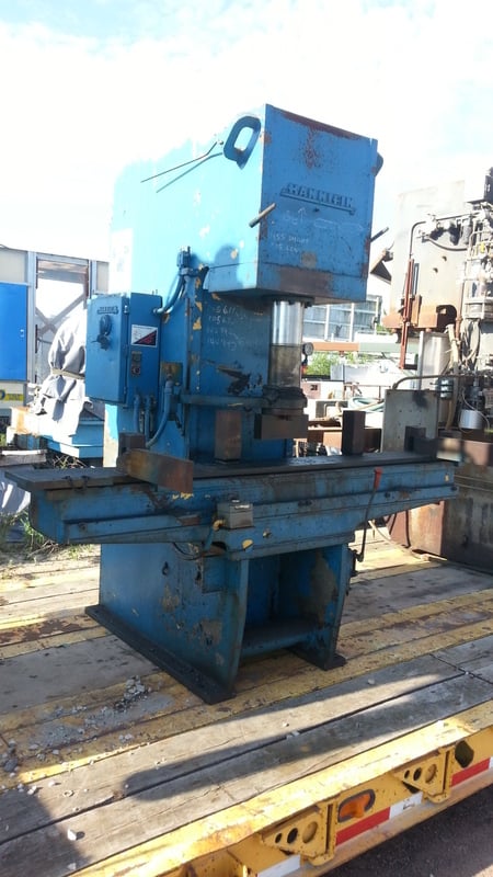 50 Ton, Hannifin #S-50-84-12-4-2-SP, 12" stroke, 10" throat, 84" x12" bed, 5-1/2" dia.ram, 10 HP