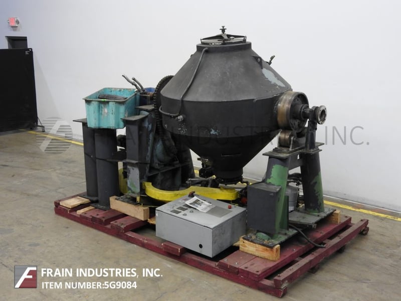 25 cu.ft. Patterson #Thoroblender, double cone, 304S/S, jacketed vacuum drying blender, 17-1/2" bolt down