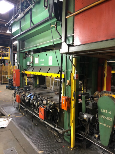 300 Ton, Pacific #300D10-60, hydraulic, 18" stroke, 33" open, 15" closed, 123" x 60" bed, AB controls, 1979