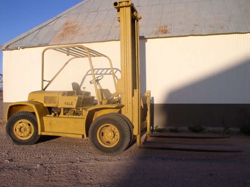 20000 Lb. Yale, Forklift, V-8 gas/propane, pneumatic tires, 1956" lift, 96" fork, 158" mast