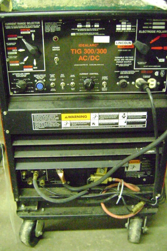 Lincoln Idealarc300/300, Tig Welder, S/N U1950318970, 208/230/460 V