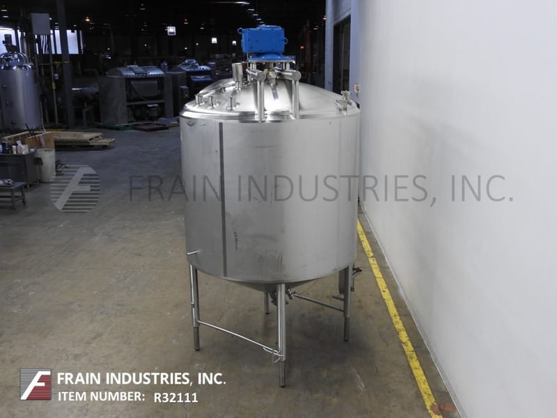 1000 gallon Cherry Burrell, 304 Stainless Steel, insulated processing tank,  72 ID x 60 straight wall vessel, with a 2-speed 5 / 2-1/2 HP top bridge  mounted sweep agitator, 20 manway (4 available) for Sale